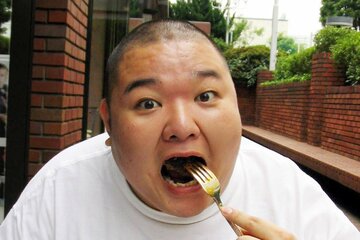 内山信二