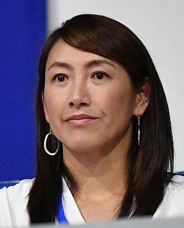  杉山愛氏