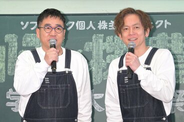 「なすなかにし」の中西茂樹（左）と那須晃行　
