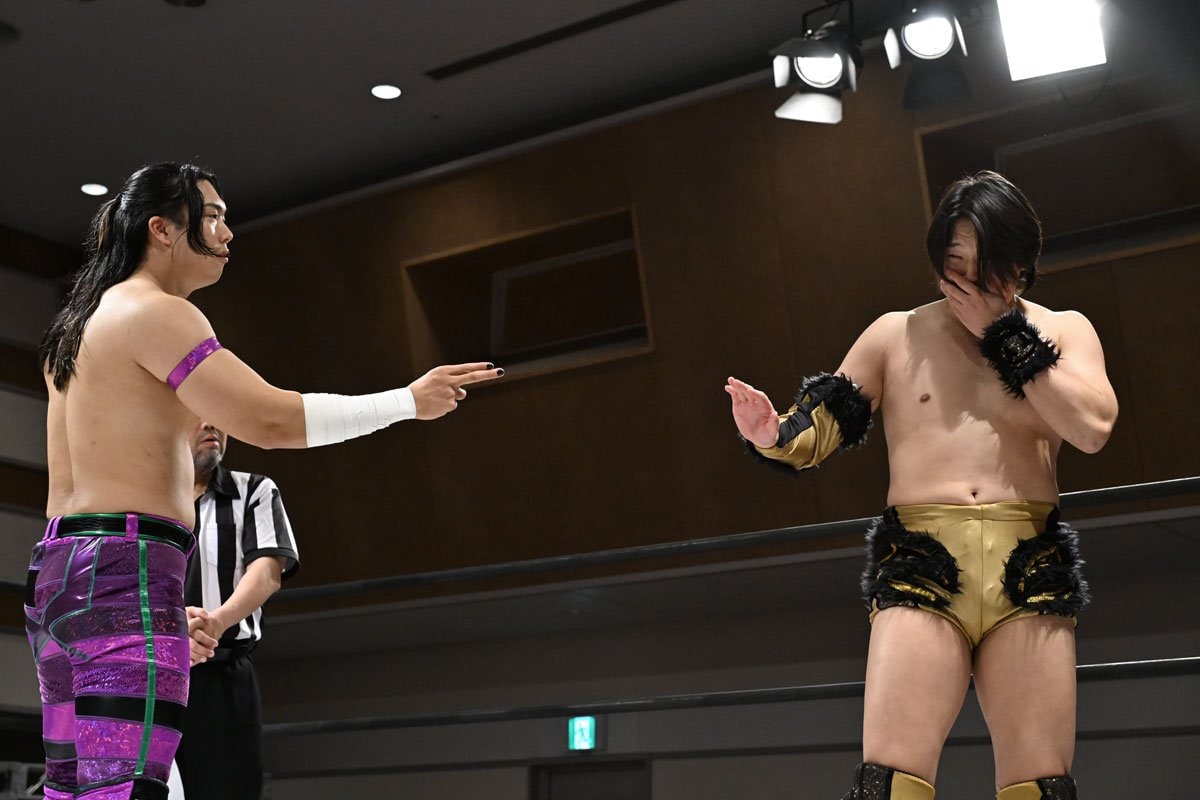 DDT】To―y 正田壮史の〝ウネウネ〟指攻撃にえづきながらも勝利
