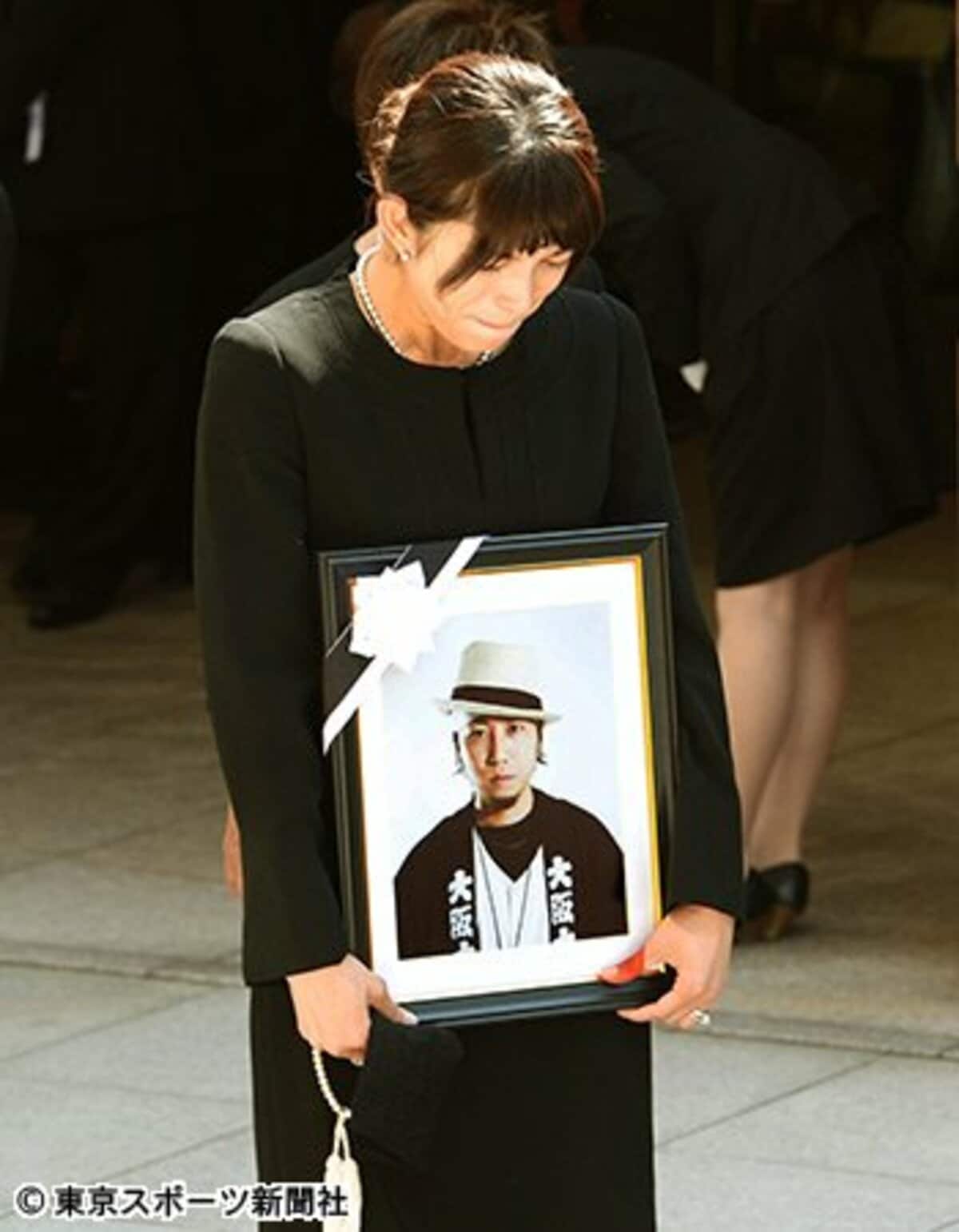 上原 多香子 旦那 死因