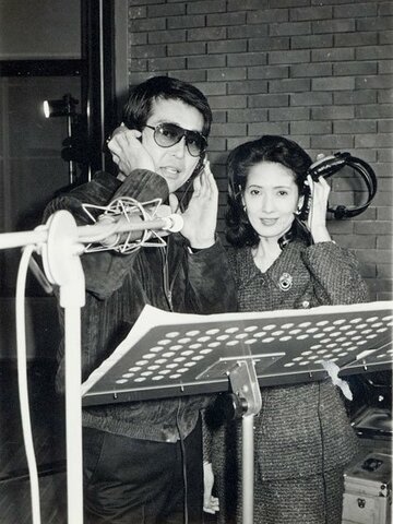  １９８６年にはいしだあゆみとデュエット曲「わかれ道」を発表した（１９８７年撮影）