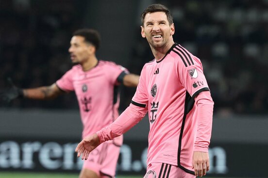 日本での試合には出場したメッシ