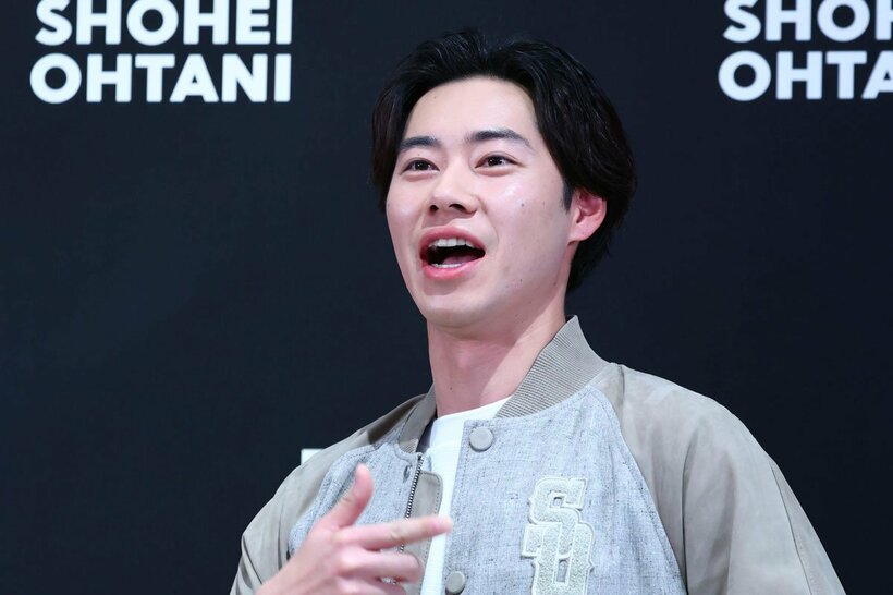 大谷翔平が厳選した新コレクションを身にまとって登場した戸塚純貴