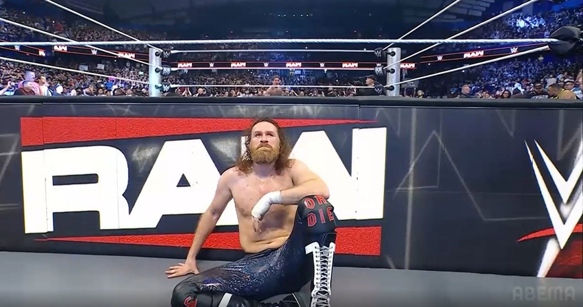王座在位9日でベルトを失ったサミ・ゼインはぼう然(©AbemaTV, Inc.)
