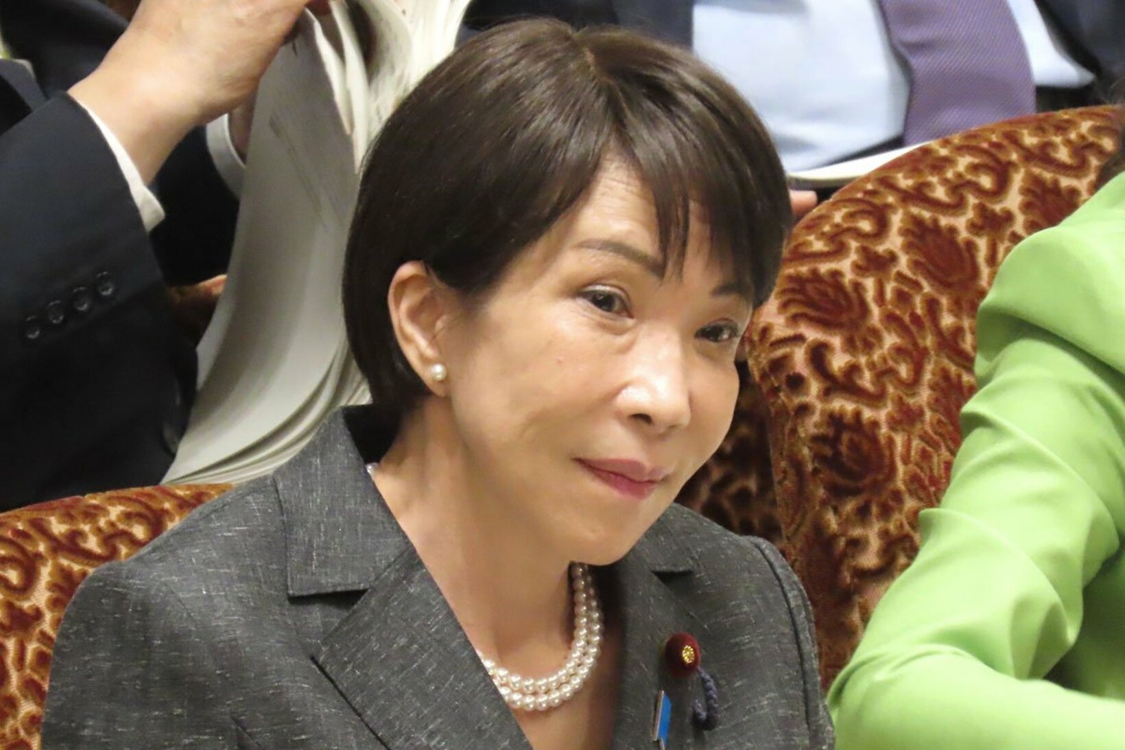 写真:高市首相〝ネガキャン動画疑惑〟の追及やまず 文春相手の訴訟は濁す「公務を最優先」 | 東スポWEB