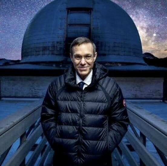 アヴィ・ローブ教授（インスタグラム@avi_loebから）