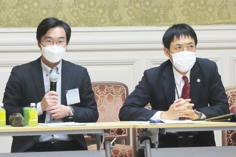 「全国霊感商法対策弁護士連絡会」の木村壮弁護士と阿部克臣弁護士