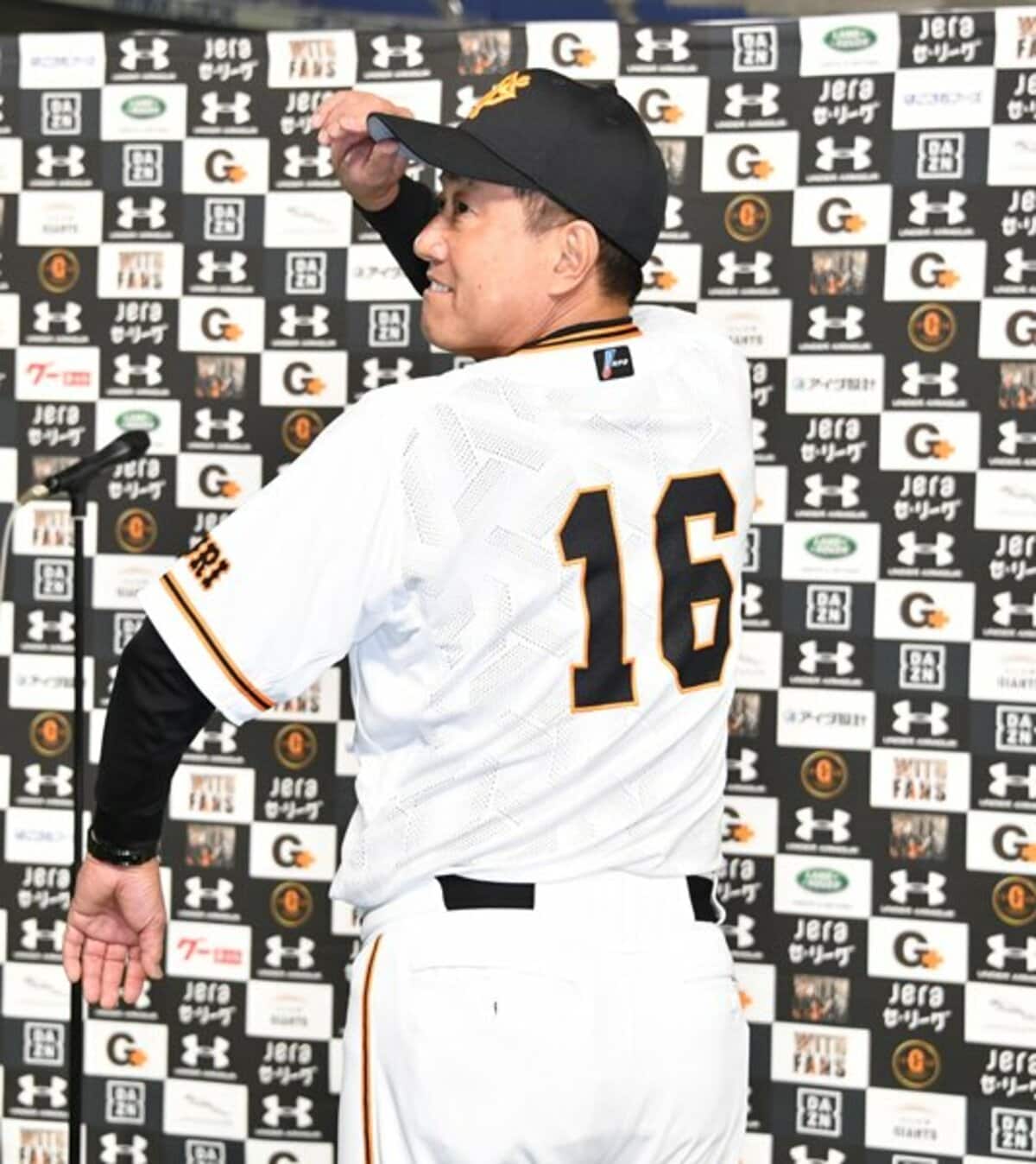 レジェンド川上哲治に負けず冴える原采配 あえての「左に左」でG