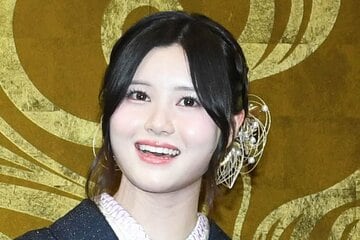 乃木坂４６の伊藤理々杏