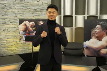 番組収録で自身の試合を解説した中谷潤人