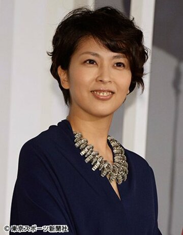 妊娠６か月を発表した松