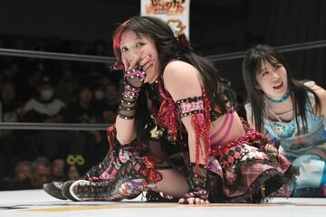 スターダム初戦でさくらあやに敗れた伊藤麻希