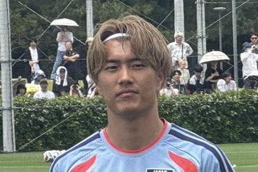小川航基