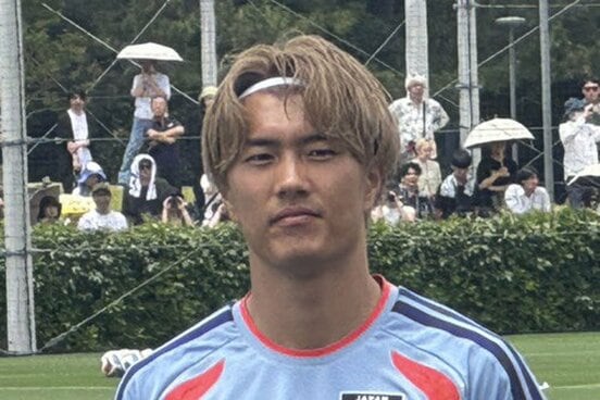小川航基