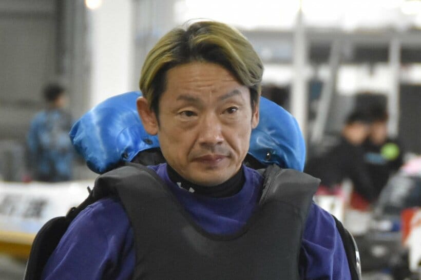 坪井康晴