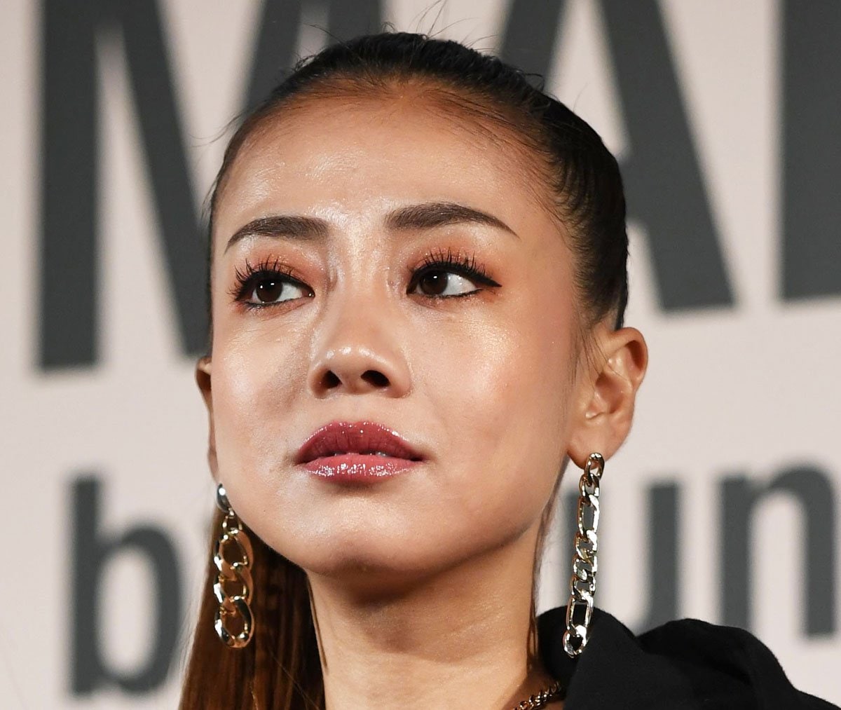 あびる優 長女の親権引き渡し させてもらえない状態続いている 東スポweb