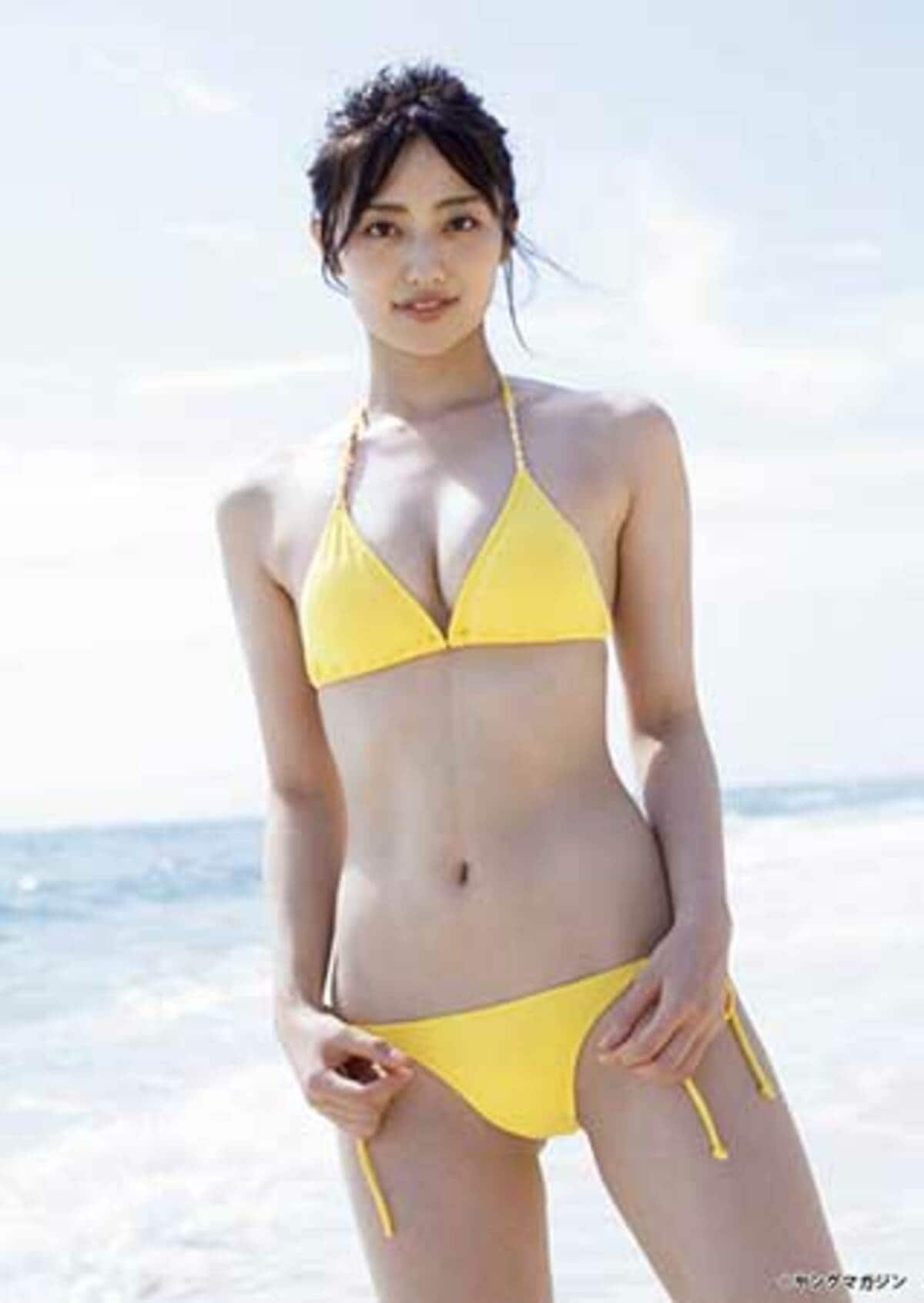 奥山 かずさ ビキニ