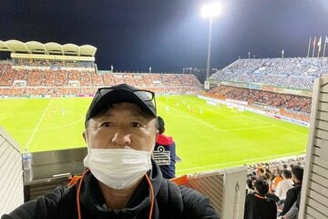 武田修宏氏清水－磐田戦を観戦した武田修宏氏