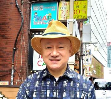 主人公が毎回負ける漫画「スーパーヅカン」は、高校時代の体験がベースになっている