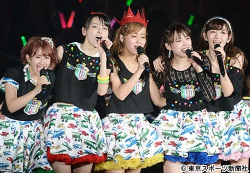 横浜アリーナでライブを行った「℃―ｕｔｅ（キュート）」の（左から）岡井千聖、矢島舞美、萩原舞、中島早貴、鈴木愛理