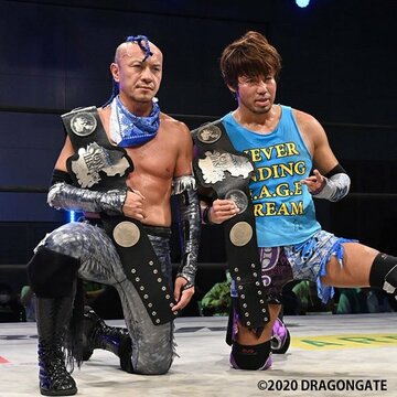 写真：【ドラゴンゲート】初防衛の堀口＆横須賀がタッグ2冠目指し大阪 