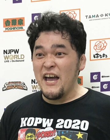 写真：【新日本】矢野とEVILのKOPW争奪戦は「暗闇創造黒頭巾
