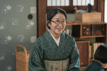 家政婦・大野晶子 役で出演中の木野