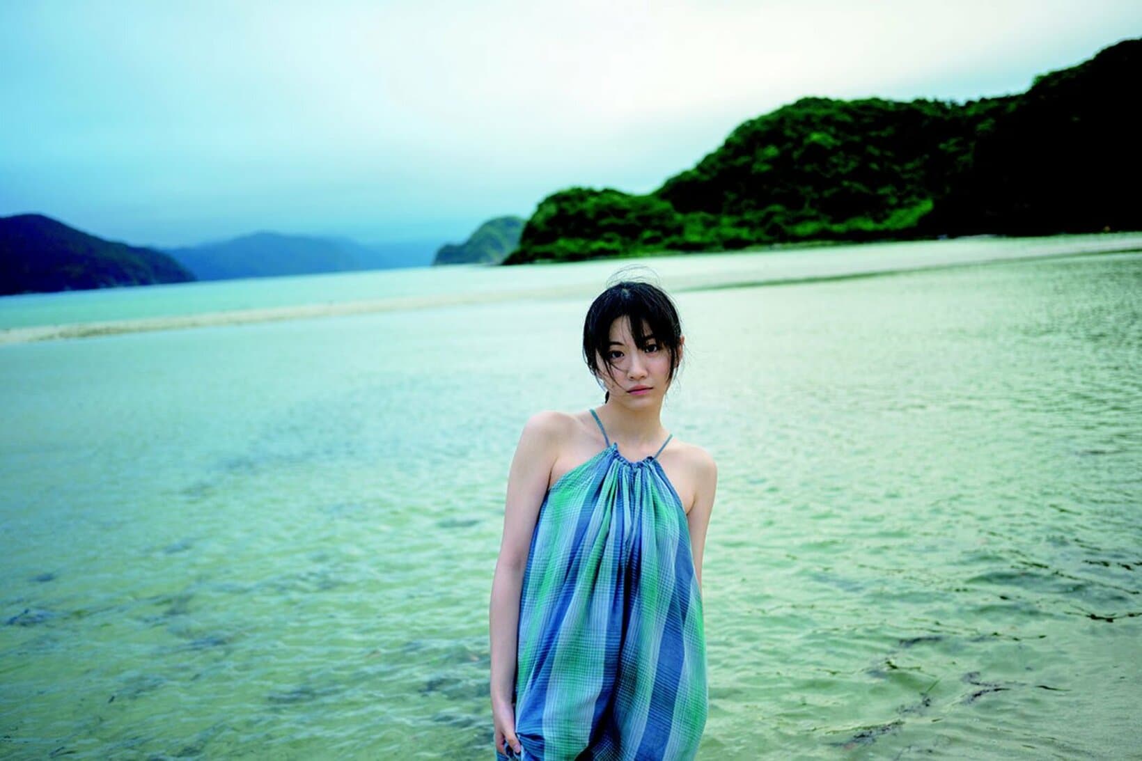 永岡ゆきねの1st写真集「ゆきねのね」の先行カット（©HIROKAZU／講談社）