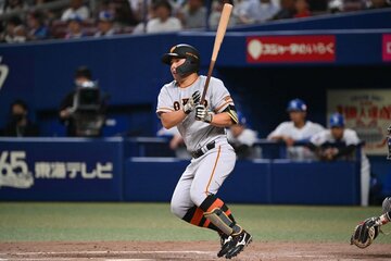 ５回無死、二塁打を放った浅野翔吾