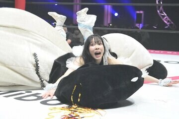 アンドレザ・ジャイアントパンダをフォールする瑞希