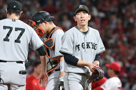 ７回裏、降板する戸郷翔征