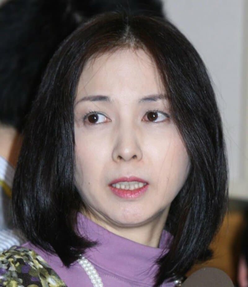 写真:麻木久仁子がマスク転売規制解除に危機感 フォロワーからは「政府の陰謀論」の声も | 東スポWEB