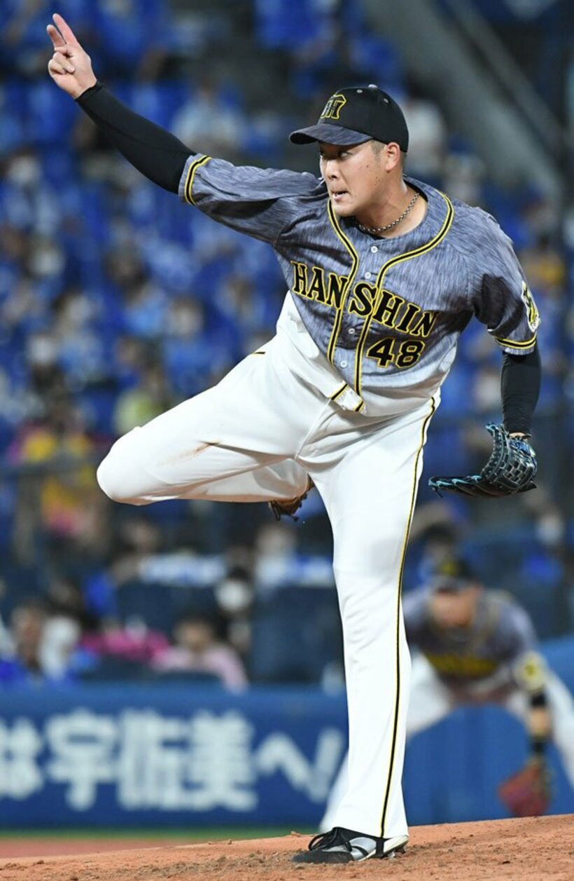  ３回に突如乱れた阪神・斎藤