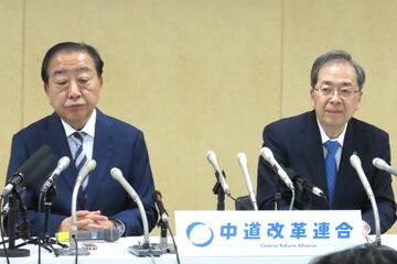 中道の野田佳彦共同代表と斉藤鉄夫共同代表