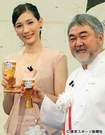 マイコ（左）と三國清三シェフ