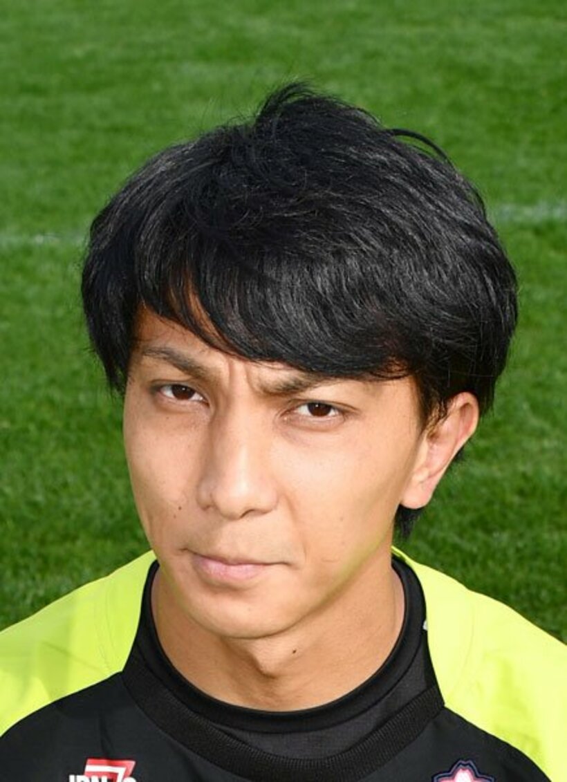  松井千士