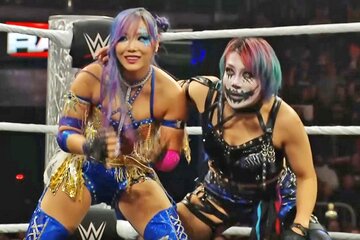 挑戦者決定戦に出場したアスカ(右)とカイリ・セインだったが…（©AbemaTV, Inc.）