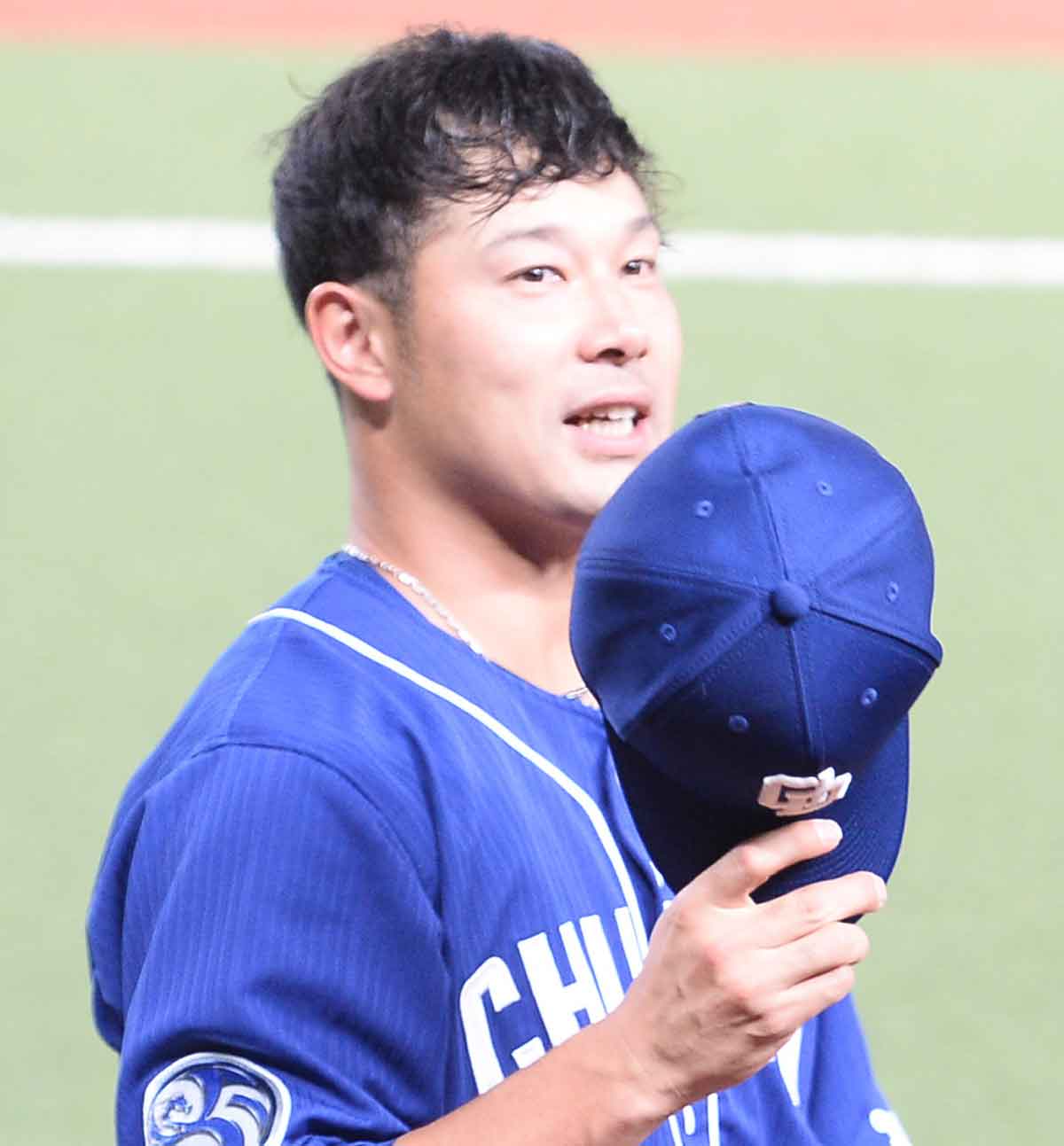 写真：中日・堂上が8試合連続5番に座り、初回に先制タイムリー「積極