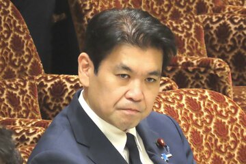 松本洋平文科相
