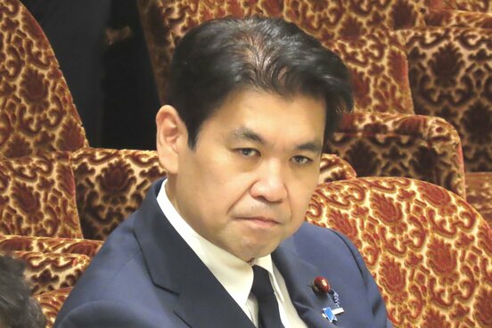 松本洋平文科相