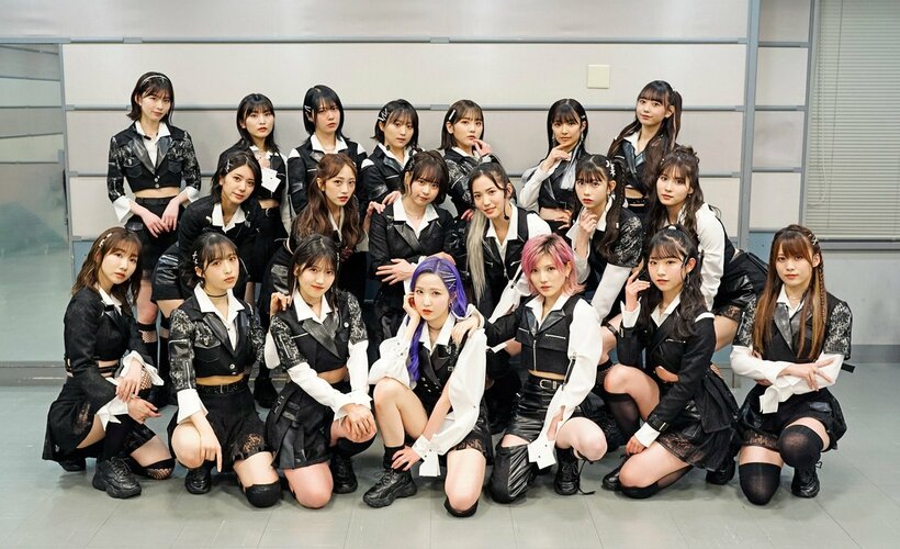  新曲でもハードなダンスに挑む（©ＡＫＢ４８）