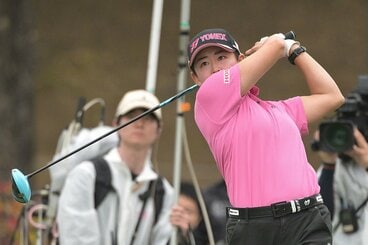 岩井明愛