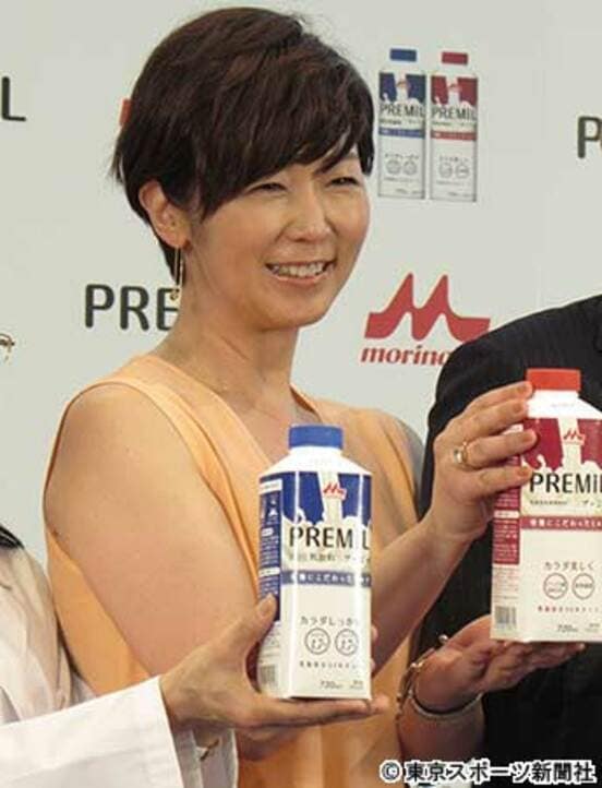 森永乳業の新商品イベントに登場した中井美穂