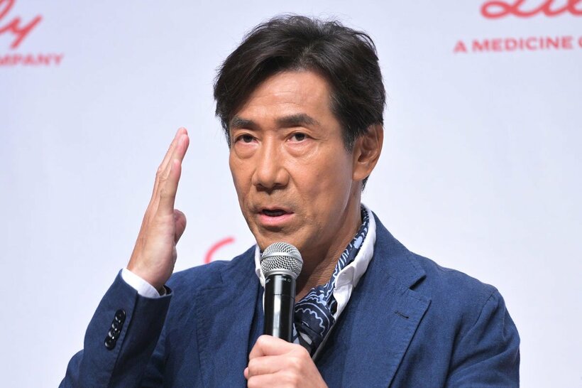 小池を演じた岸谷五朗