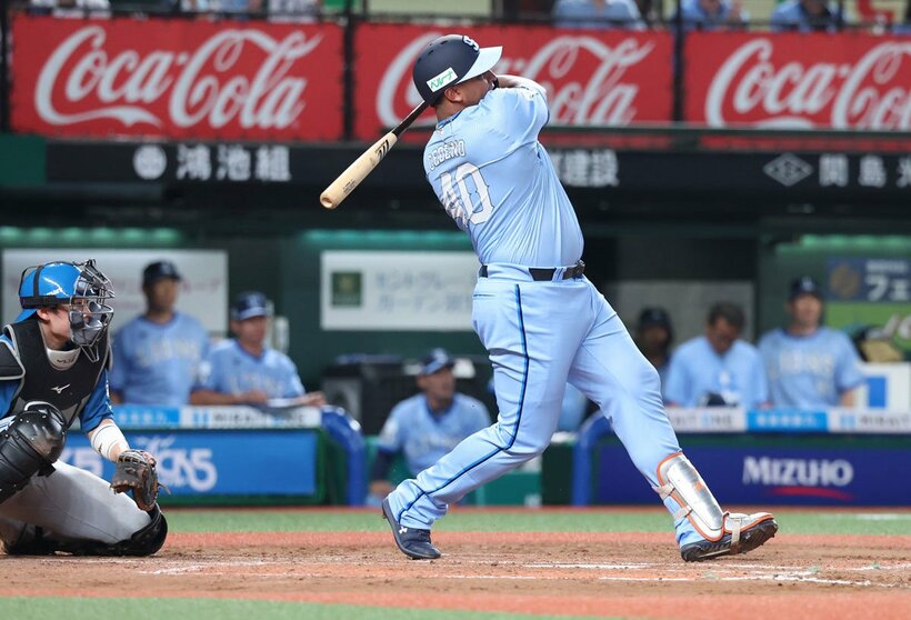 同点の２点適時打を放った西武・セデーニョ
