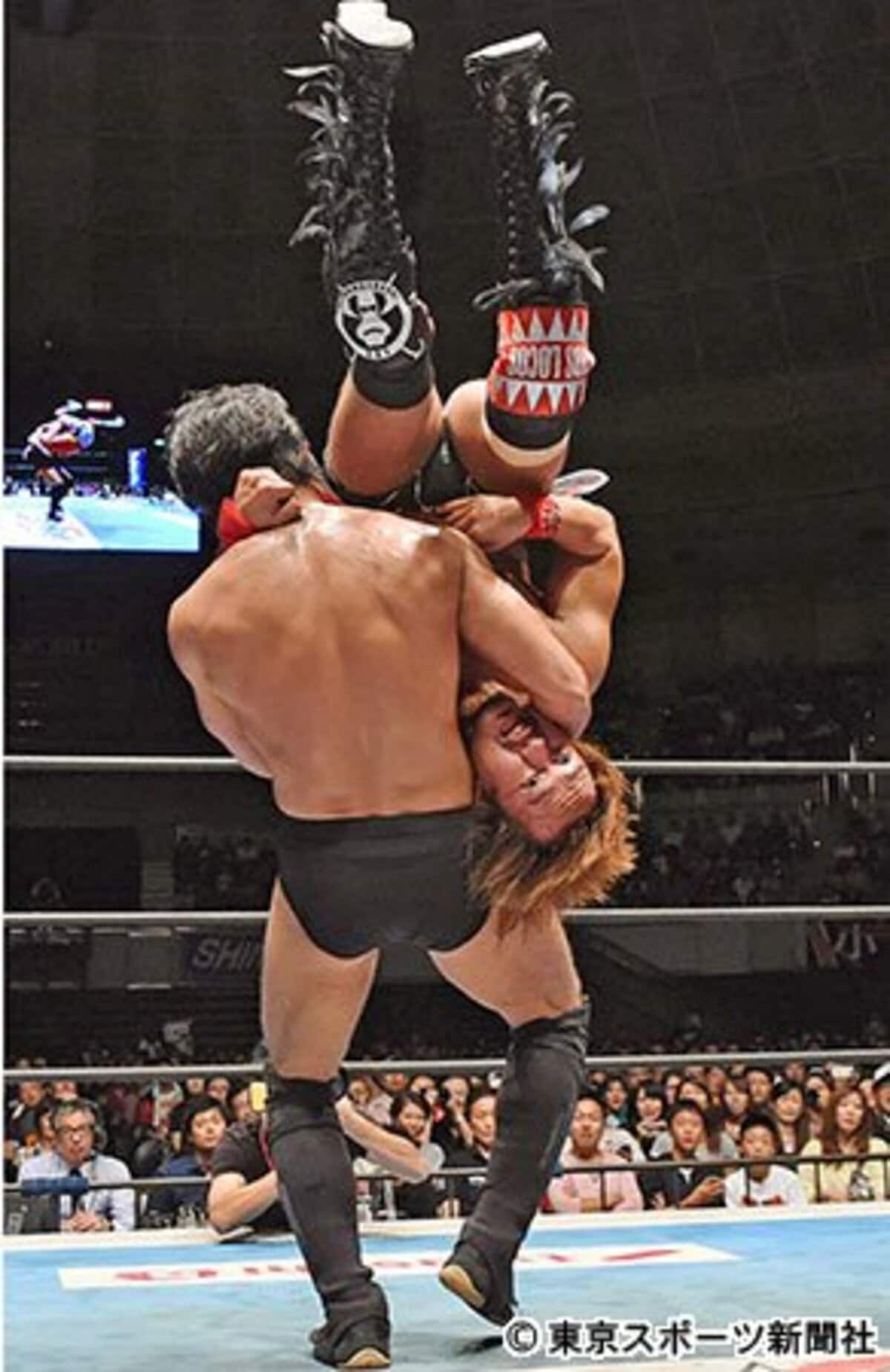 金的2発！内藤が柴田にズル～く勝利 | 東スポWEB