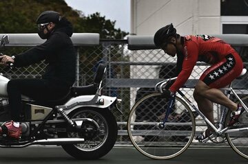  年齢を重ねても慎太郎さん（右）が強い理由を知ることができました（撮影＝深谷知広）