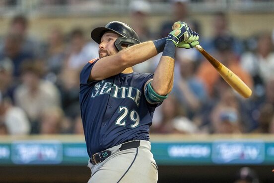 ９回に３２号２ランを放ったカル・ローリー（ロイター）