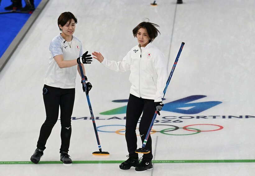 フォルティウスの小野寺佳歩と吉村紗也香（ロイター）